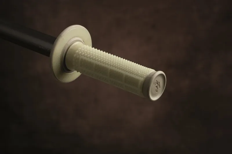 RENTHAL GRIP MX TAPERED KEVLAR, KEV