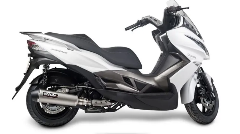 Escape homologado Yasuni 4T KYMCO Superdink 300 kawa J300 titan look